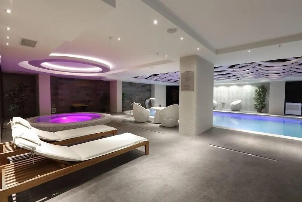 Queen Hotel & Spa Istanbul