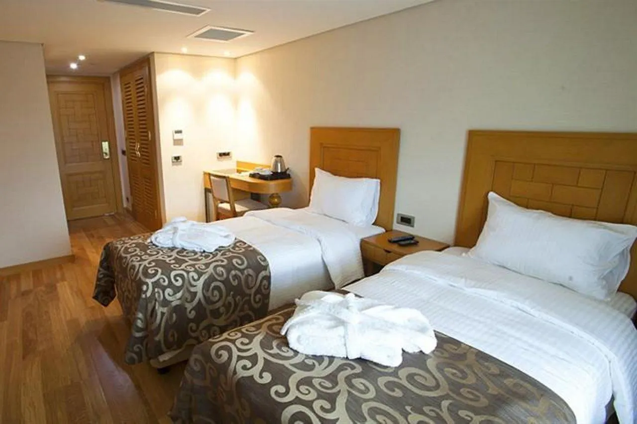 Queen Hotel & Spa Istanbul